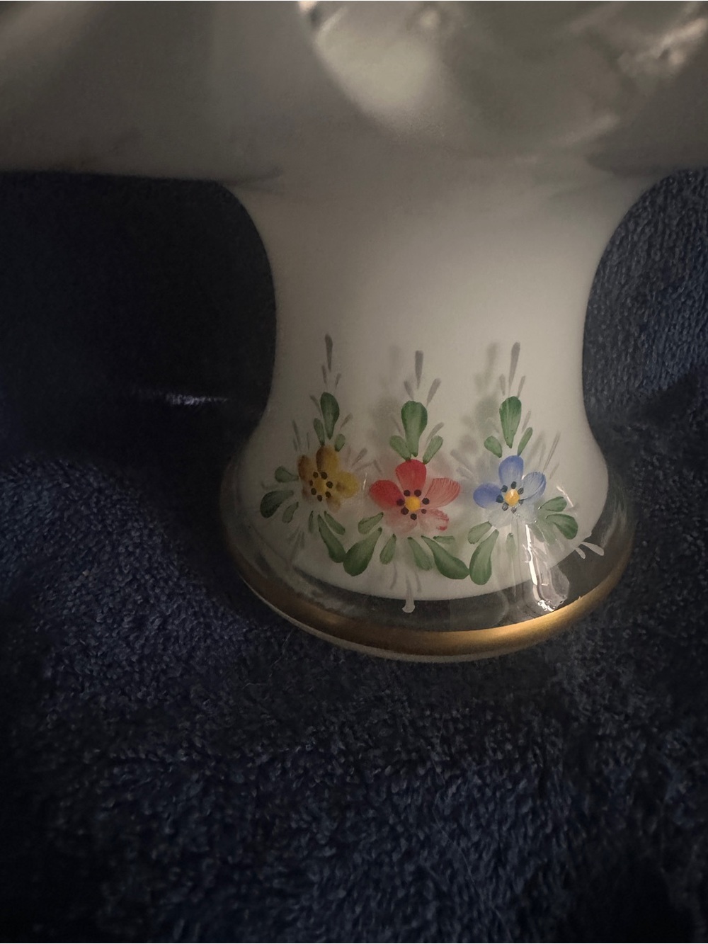 Poschinger hand-painted glass basket vase - Picture 2 of 7
